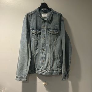 Men’s denim jacket